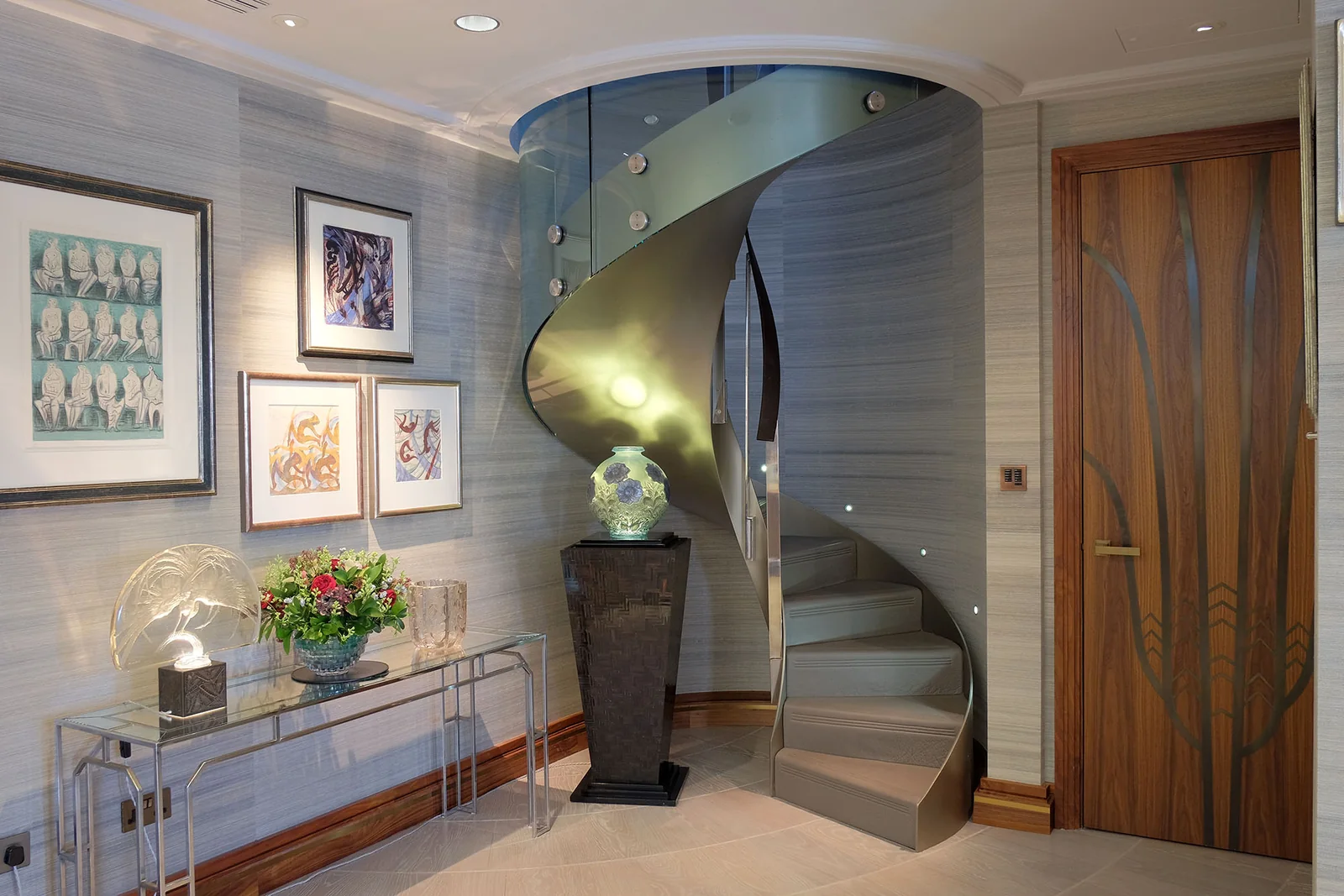 The Savoy Apartments, Strand, London